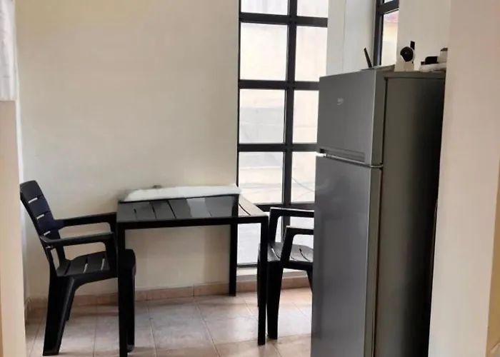 Bed and Breakfast Istanbul Τίρανα